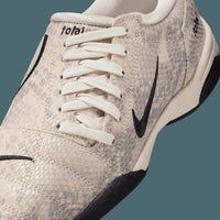 Nike - Women's Total Shoes