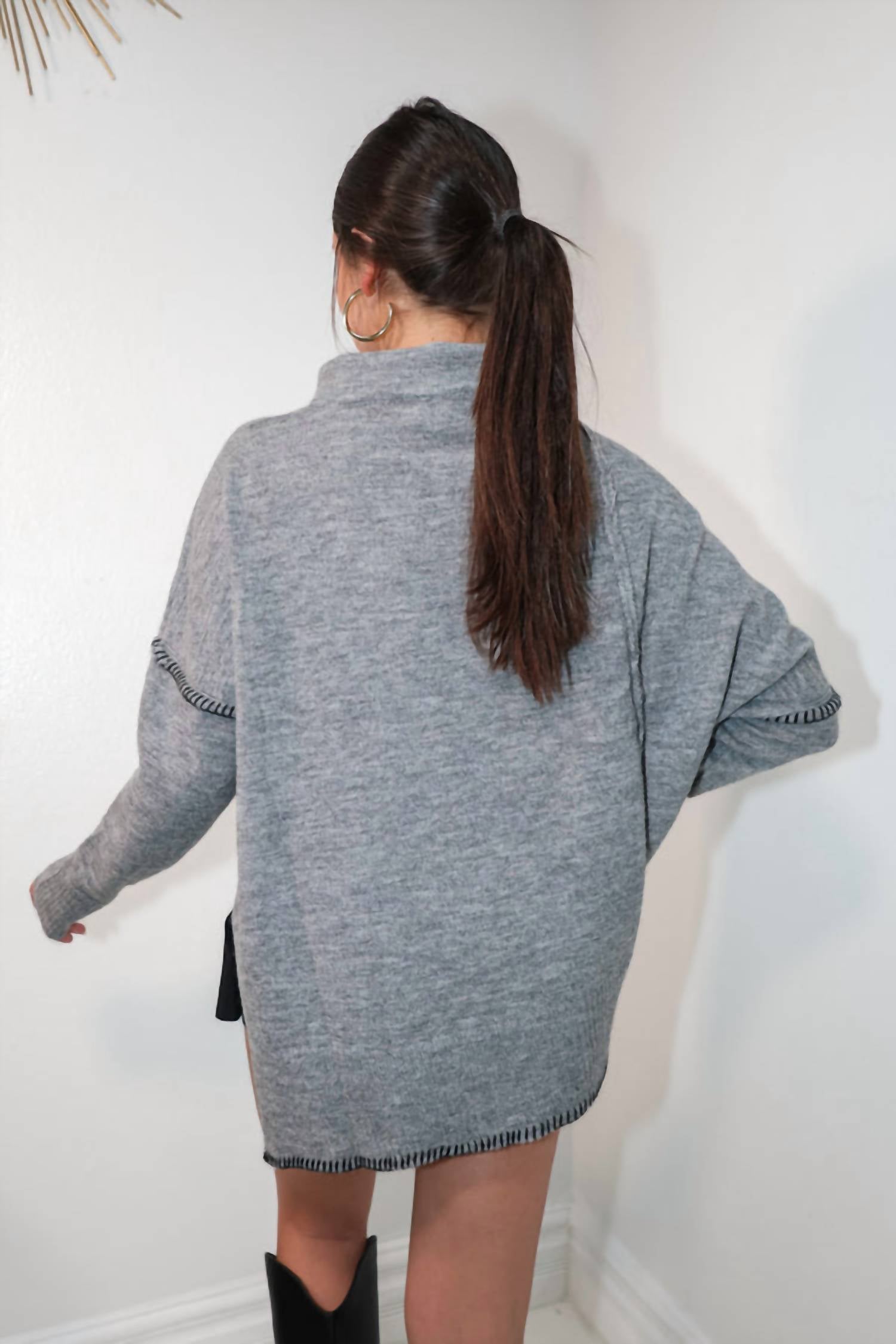 Elan - Stitch Sweater
