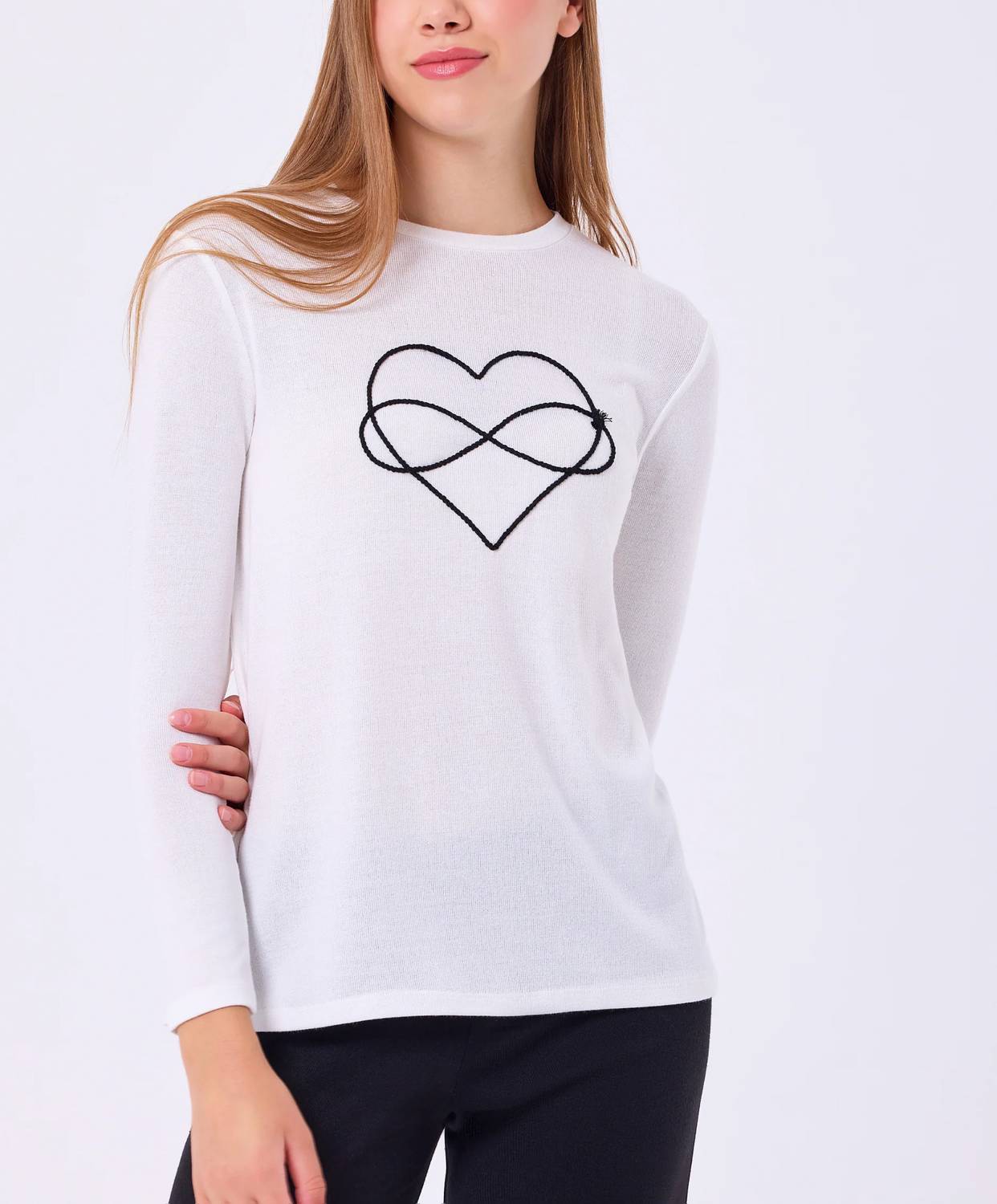 French Kyss - Infinity Heart Detail Top