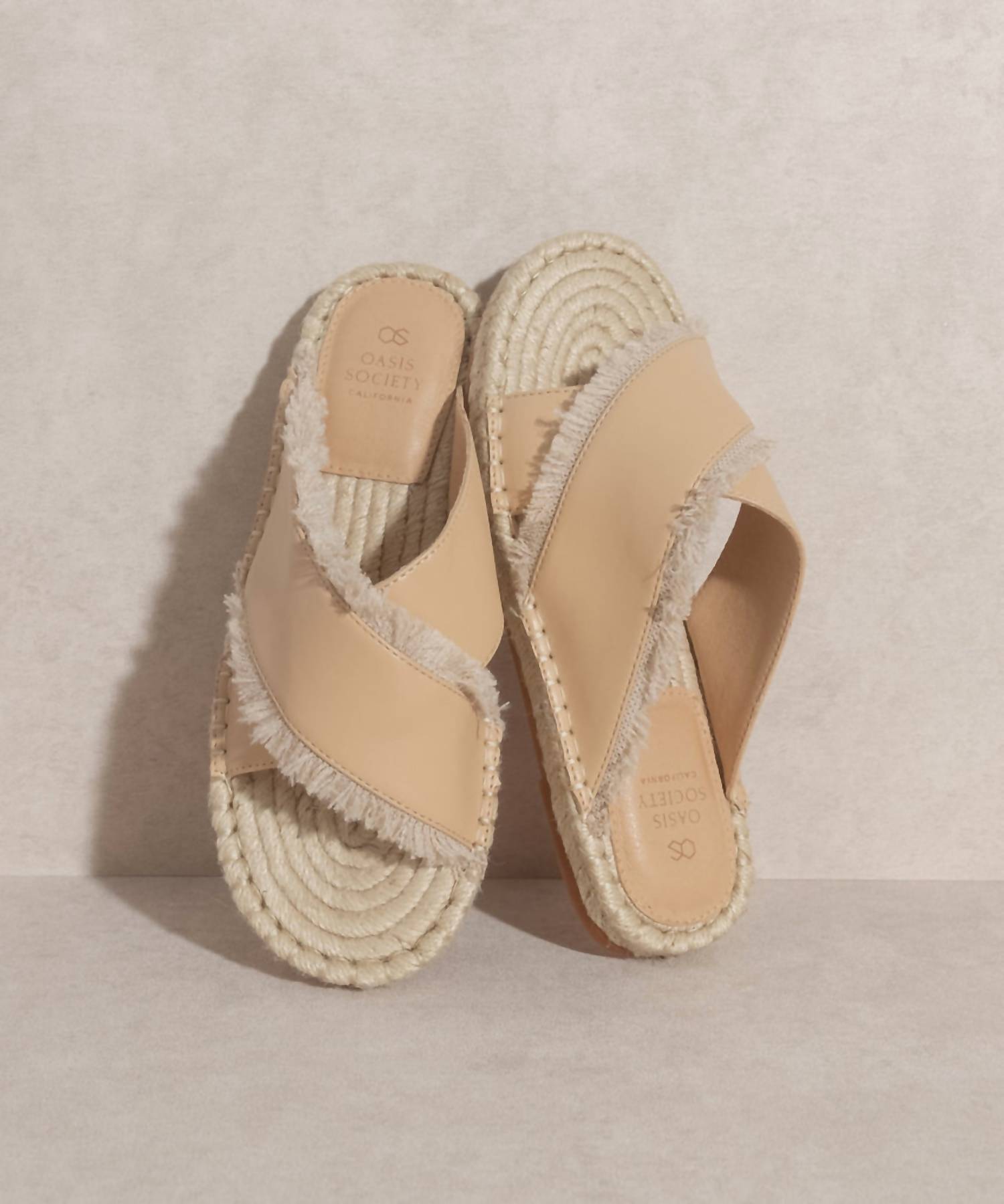 Oasis Society - Women's Cross My Heart Sandal