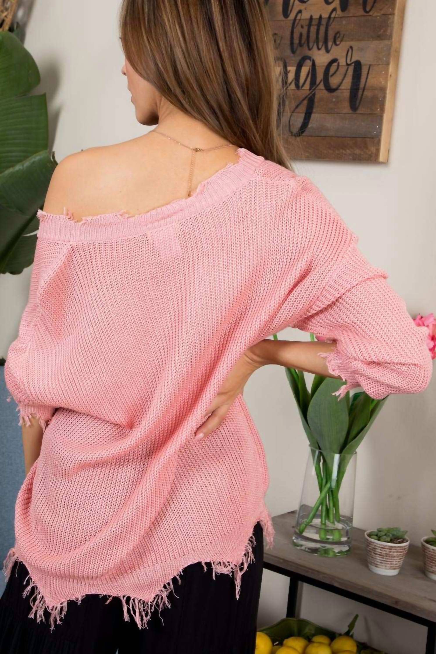 Mainstrip - Frayed V-Neck Light Weight Sweater