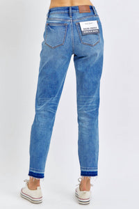Judy Blue - Rigid Magic Release Hem Boyfriend