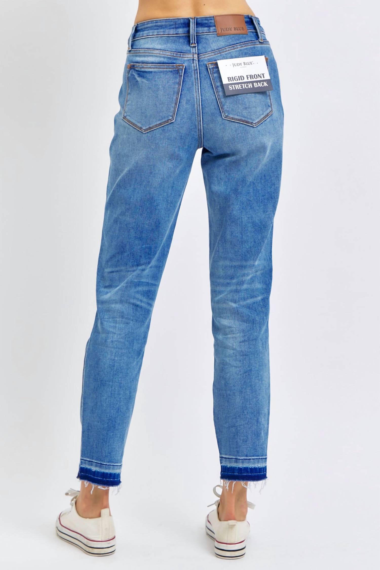 Judy Blue - Rigid Magic Release Hem Boyfriend