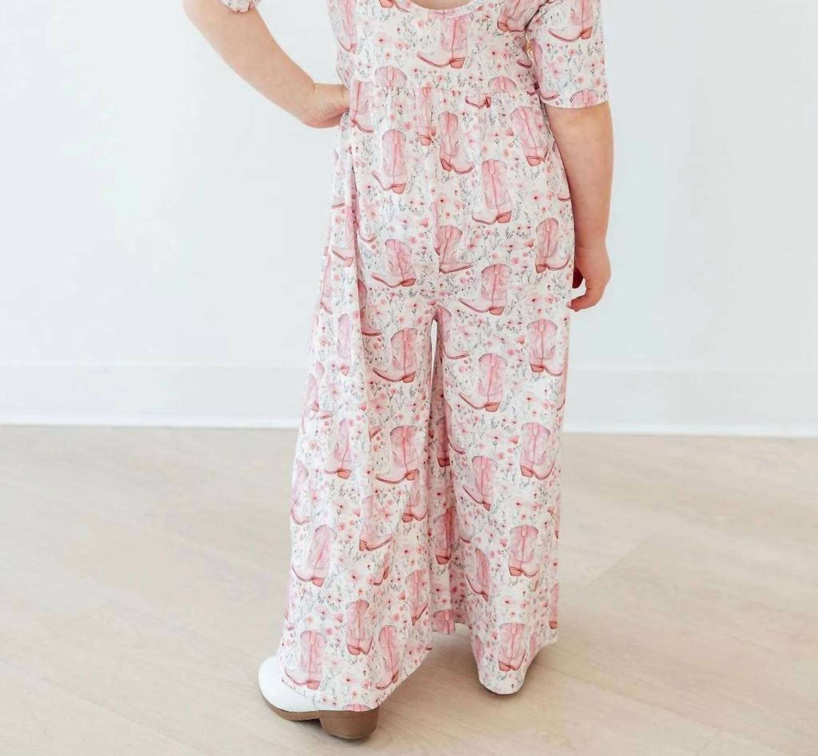 Mila & Rose - Wide Leg Jumpsuit