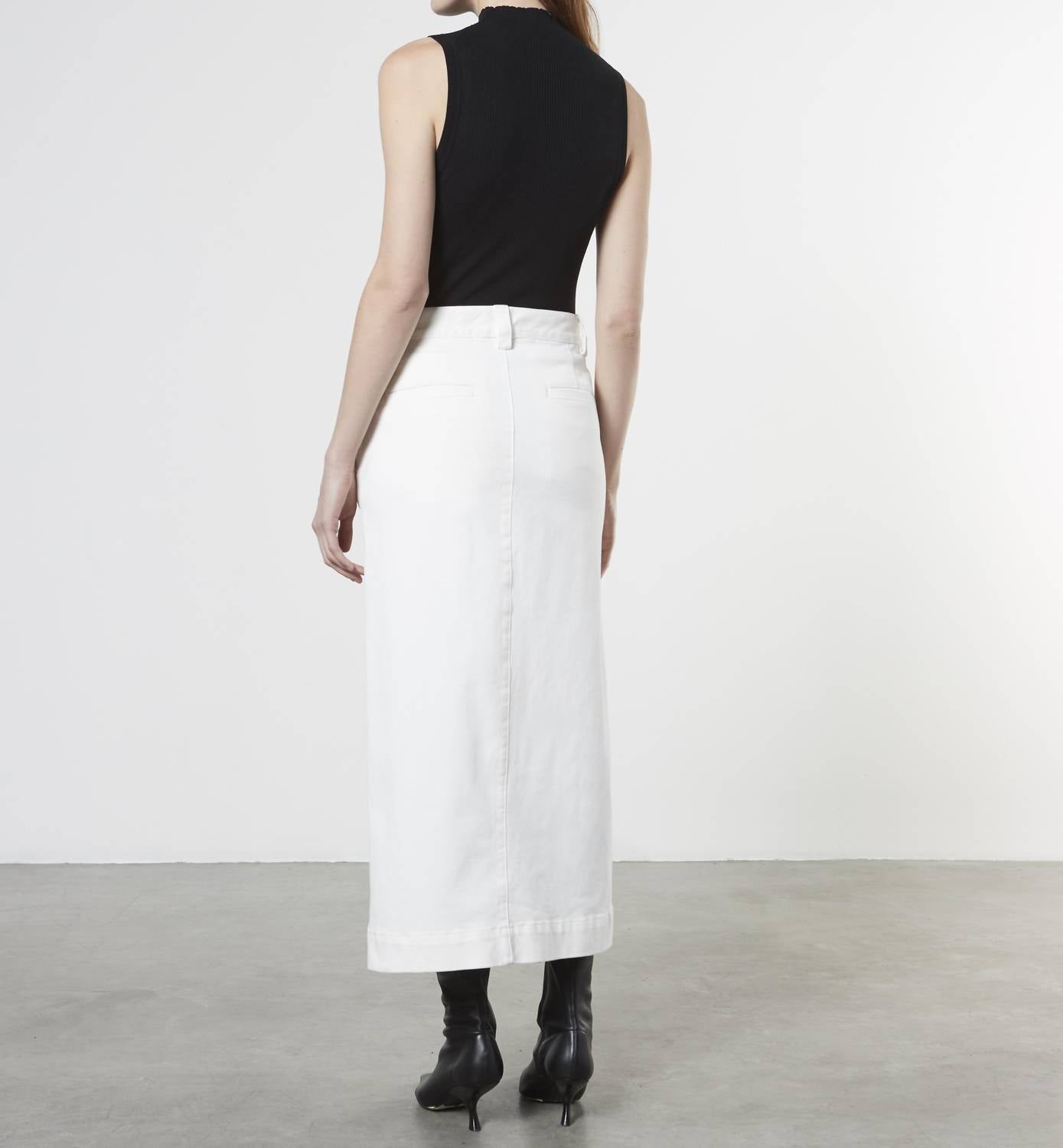 Enza Costa - SILK LAYERING MOCKNECK SWEATER