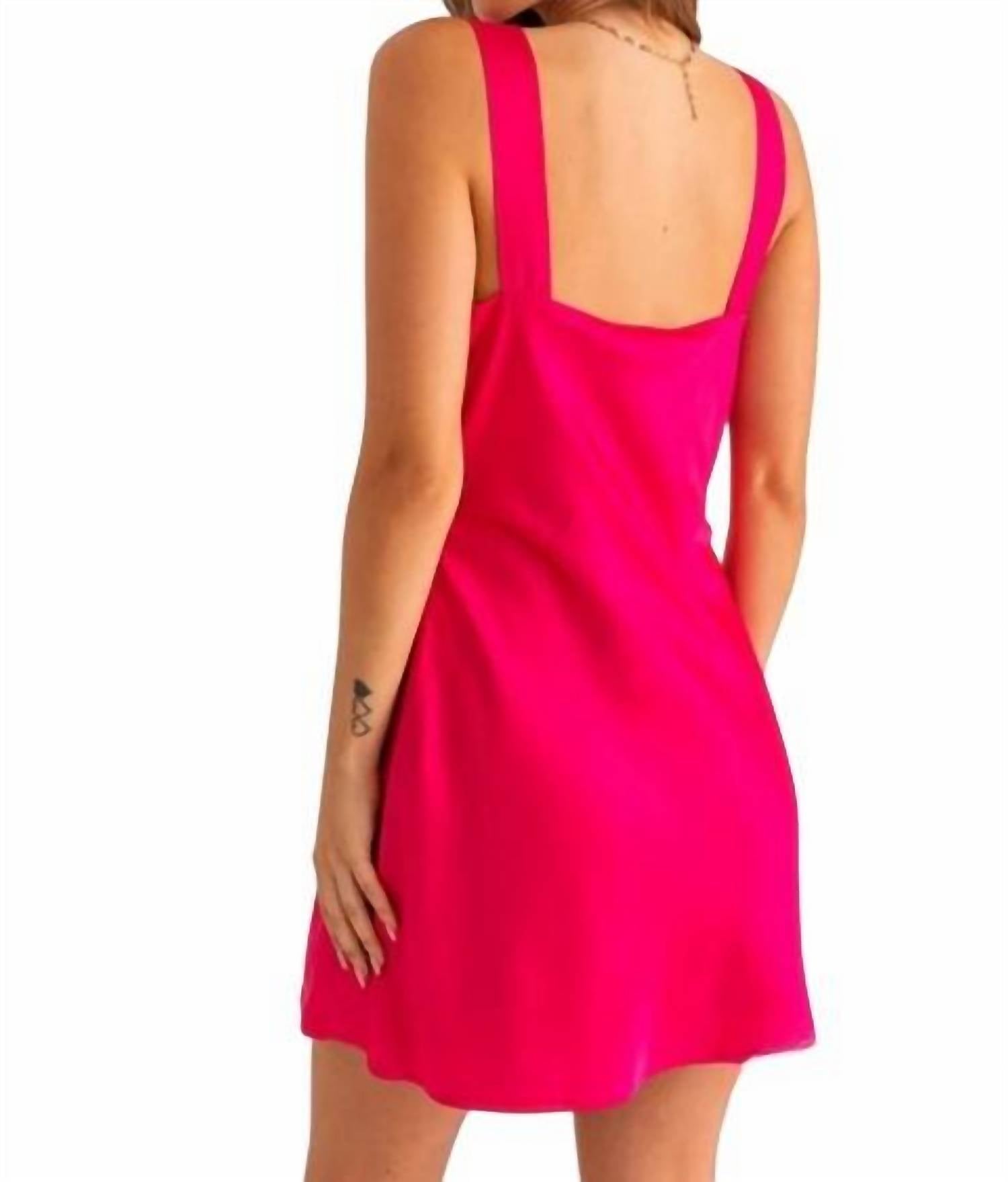 Le Lis - Shannon Sleeveless Satin Dress