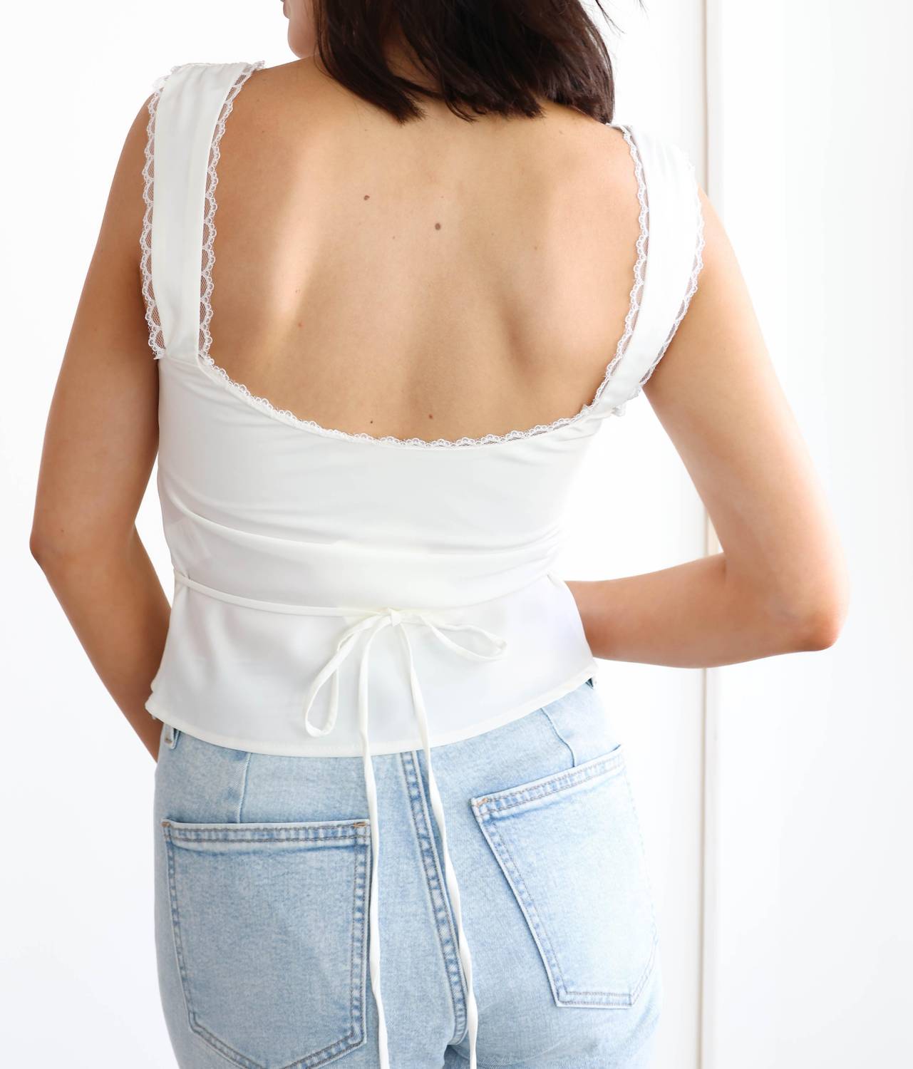 Nia - Yolanda Top