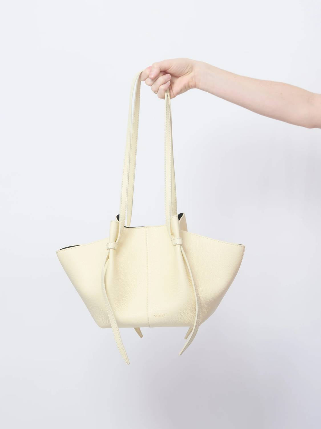 Yuzefi - Women's Mochi Bag