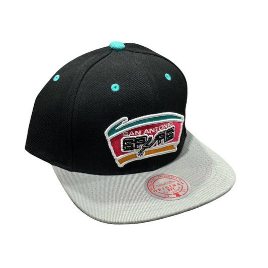 Mitchell & Ness - MEN'S NBA THE CHAMPS HWC SA SPURS SNAPBACK HAT