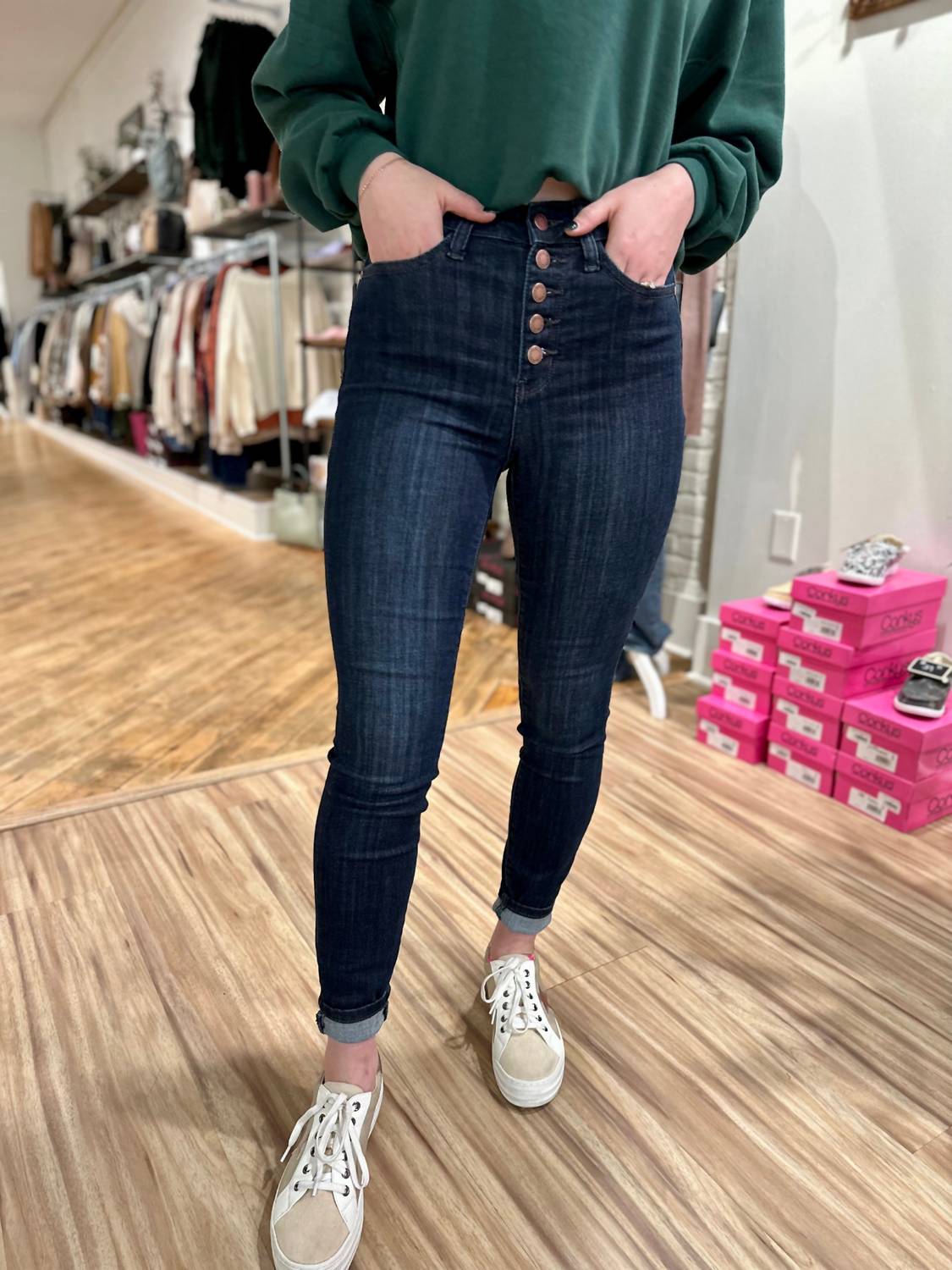 Judy Blue - Handsand Resin Skinny Jeans