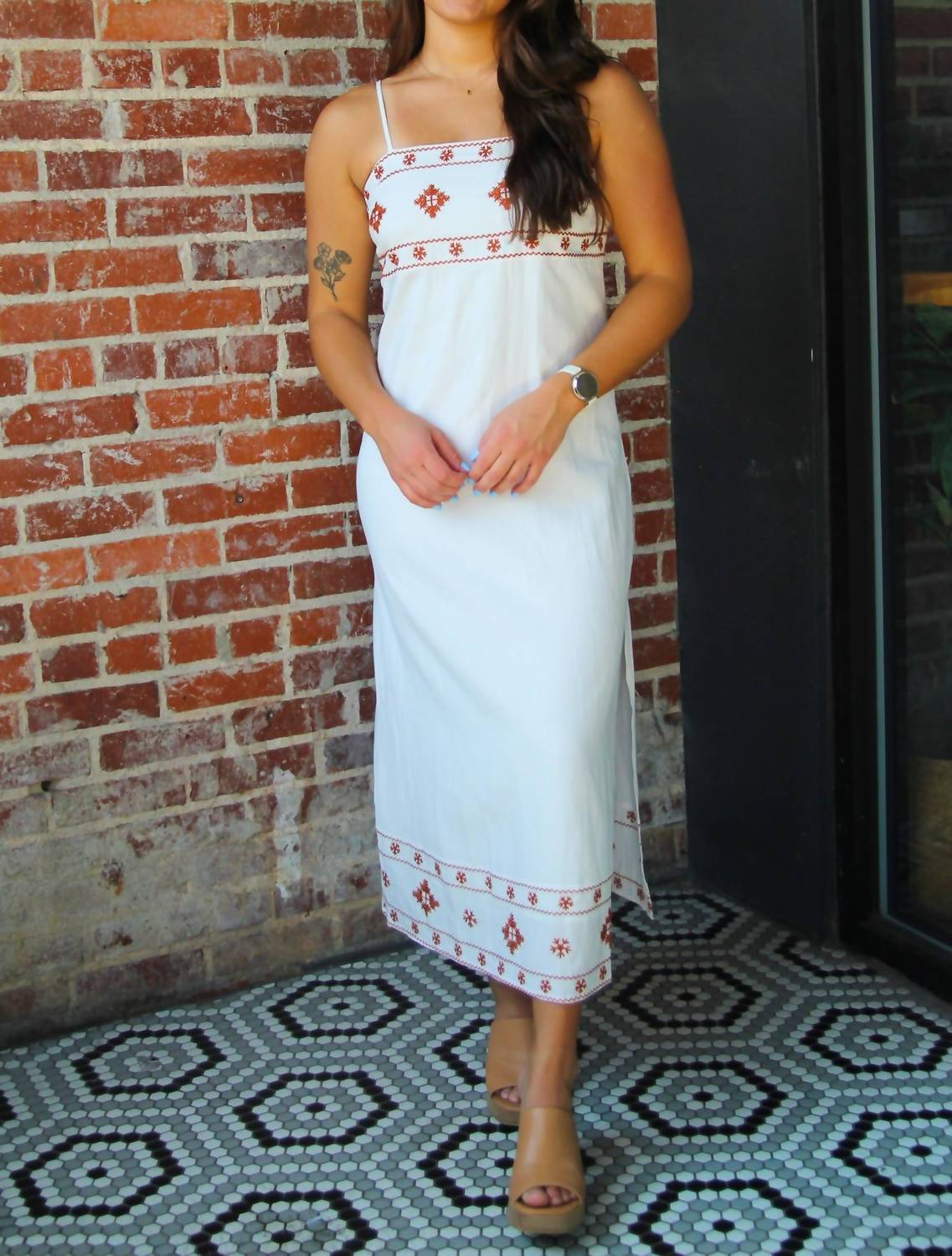 Sadie & Sage - Warm Horizon Midi Dress