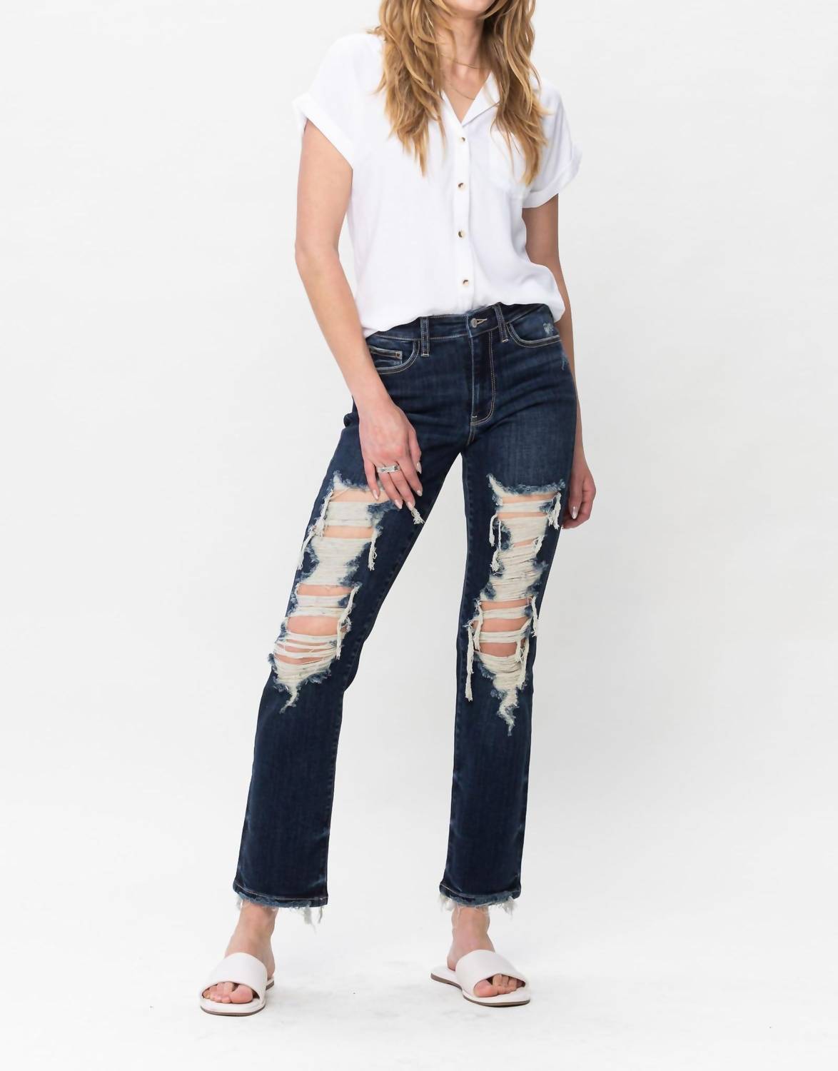 Judy Blue - Mid Rise Heavy Destroyed Straight Jean
