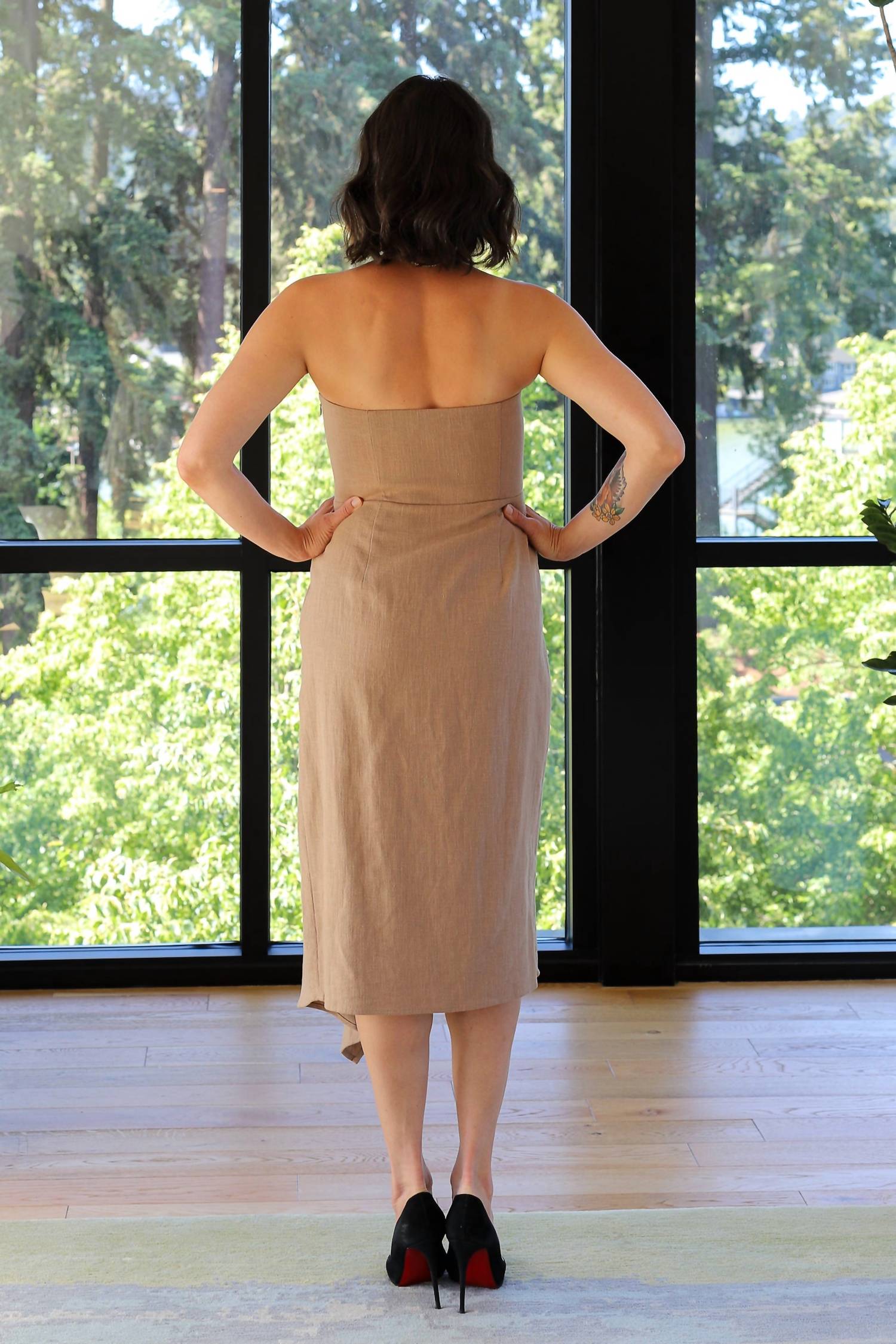 Du Paradis - Shoulderless Asymmetrical Drape Dress