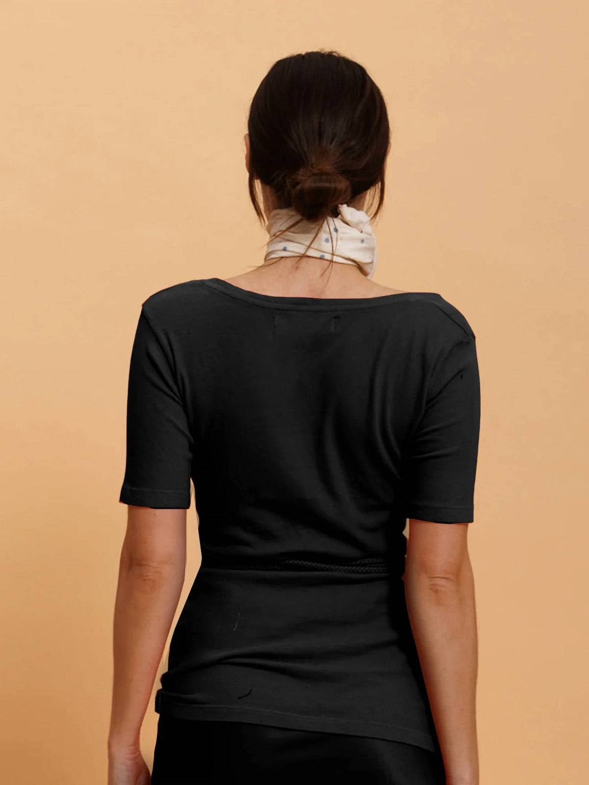Cali Dreaming - V Neck Tee
