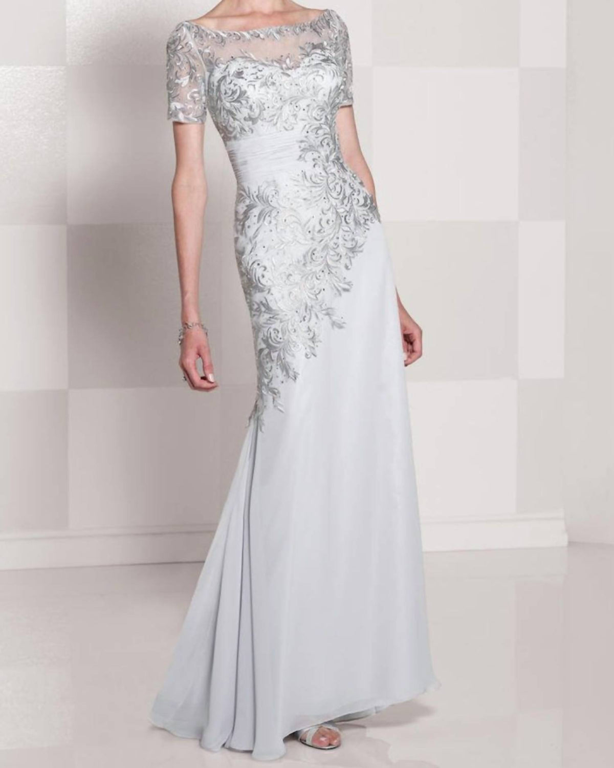Cameron Blake - Chiffon Long Gown