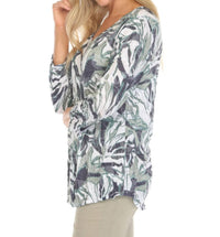 Carine - V-neck Top