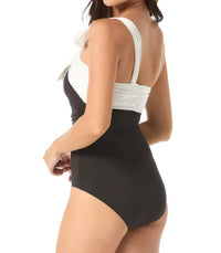 Carmen Marc Valvo - Underwire One Shoulder One Piece Swimsuit
