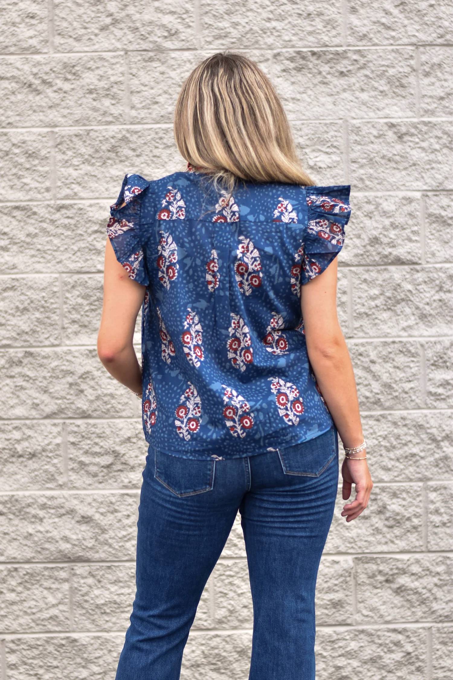 Thml - FLUTTER SLEEVE FLORAL PRINT V NECK TOP