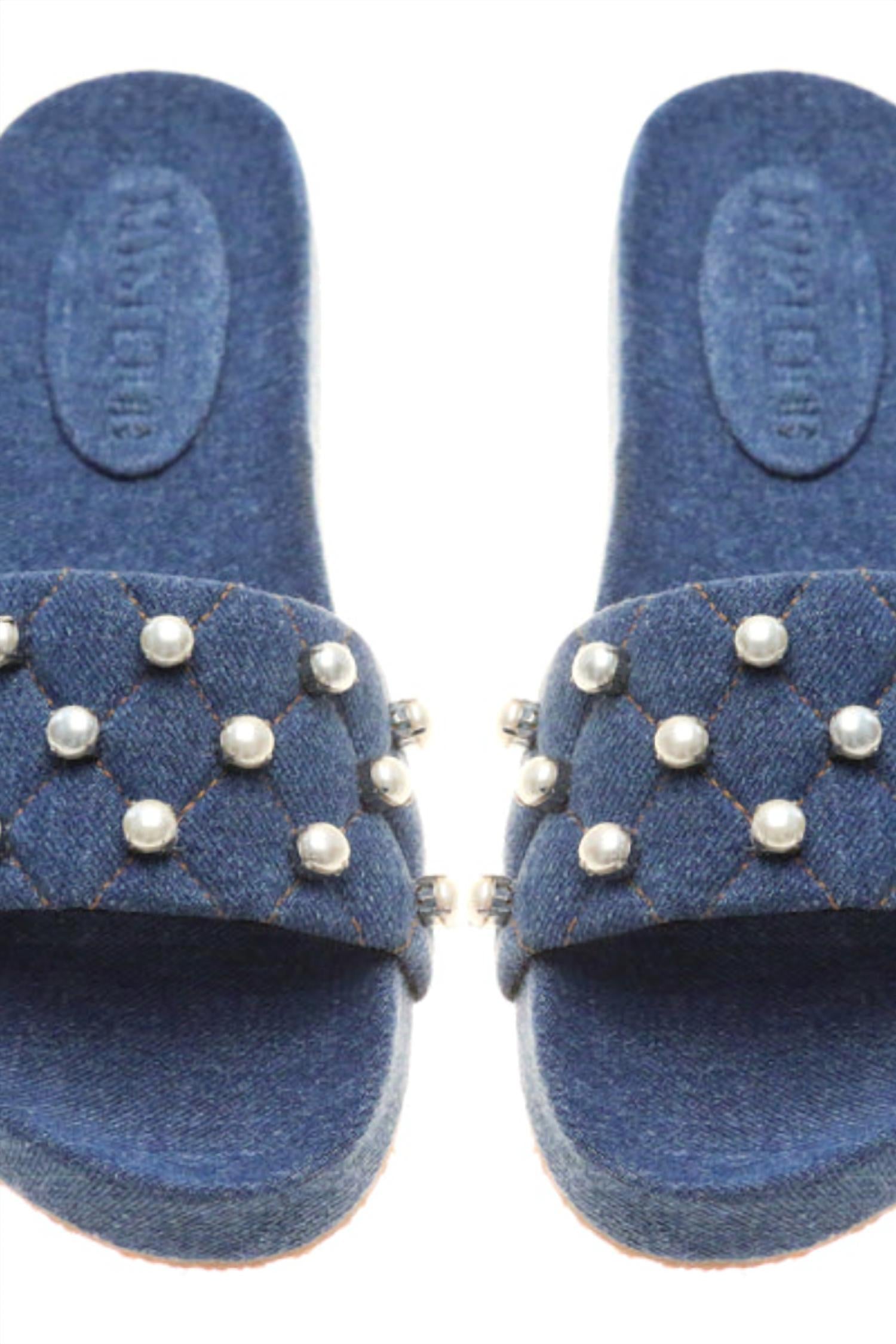 Mystique - Women's Louisville Denim Sandal
