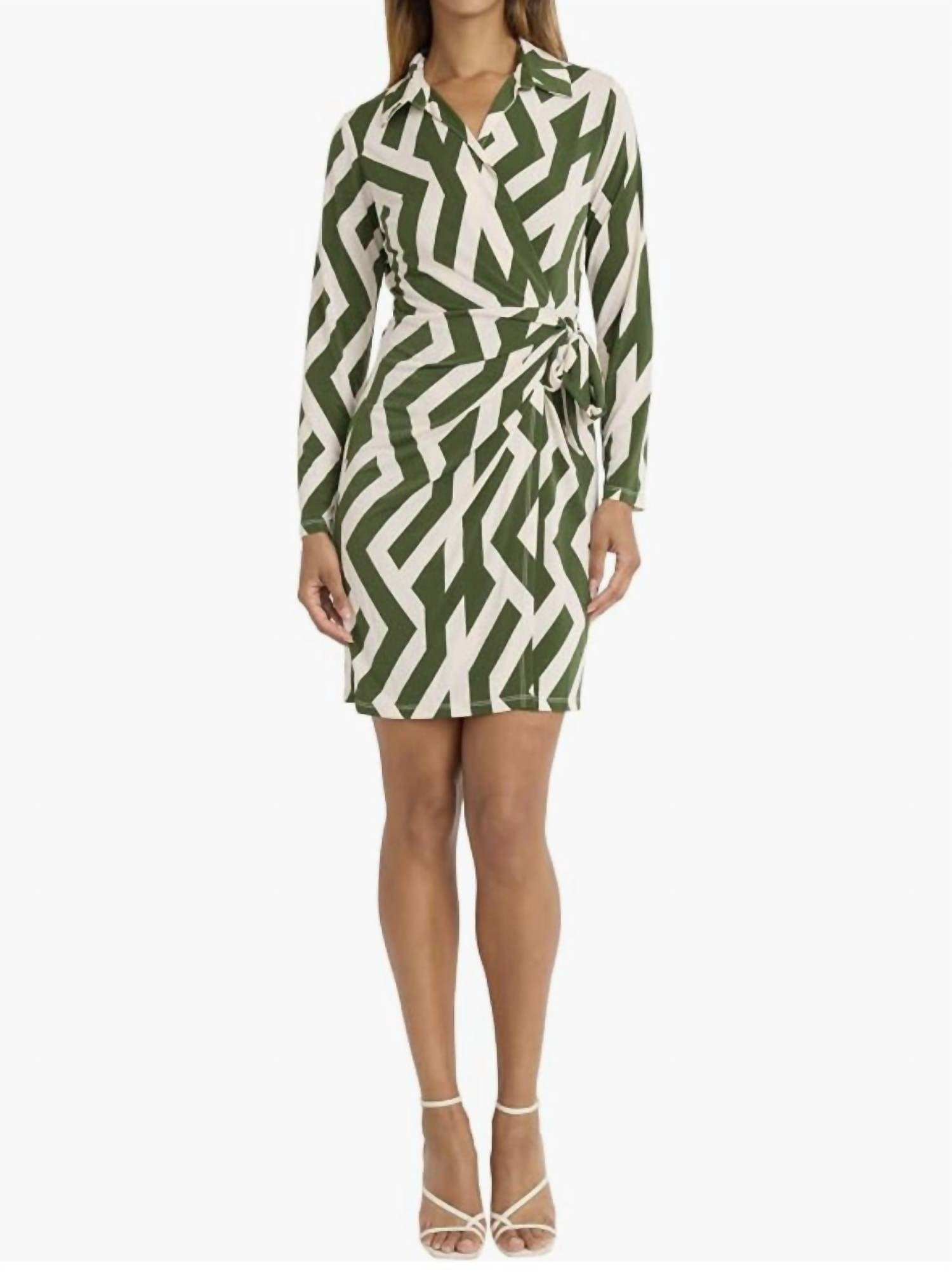 Donna Morgan - Long Sleeve Dress