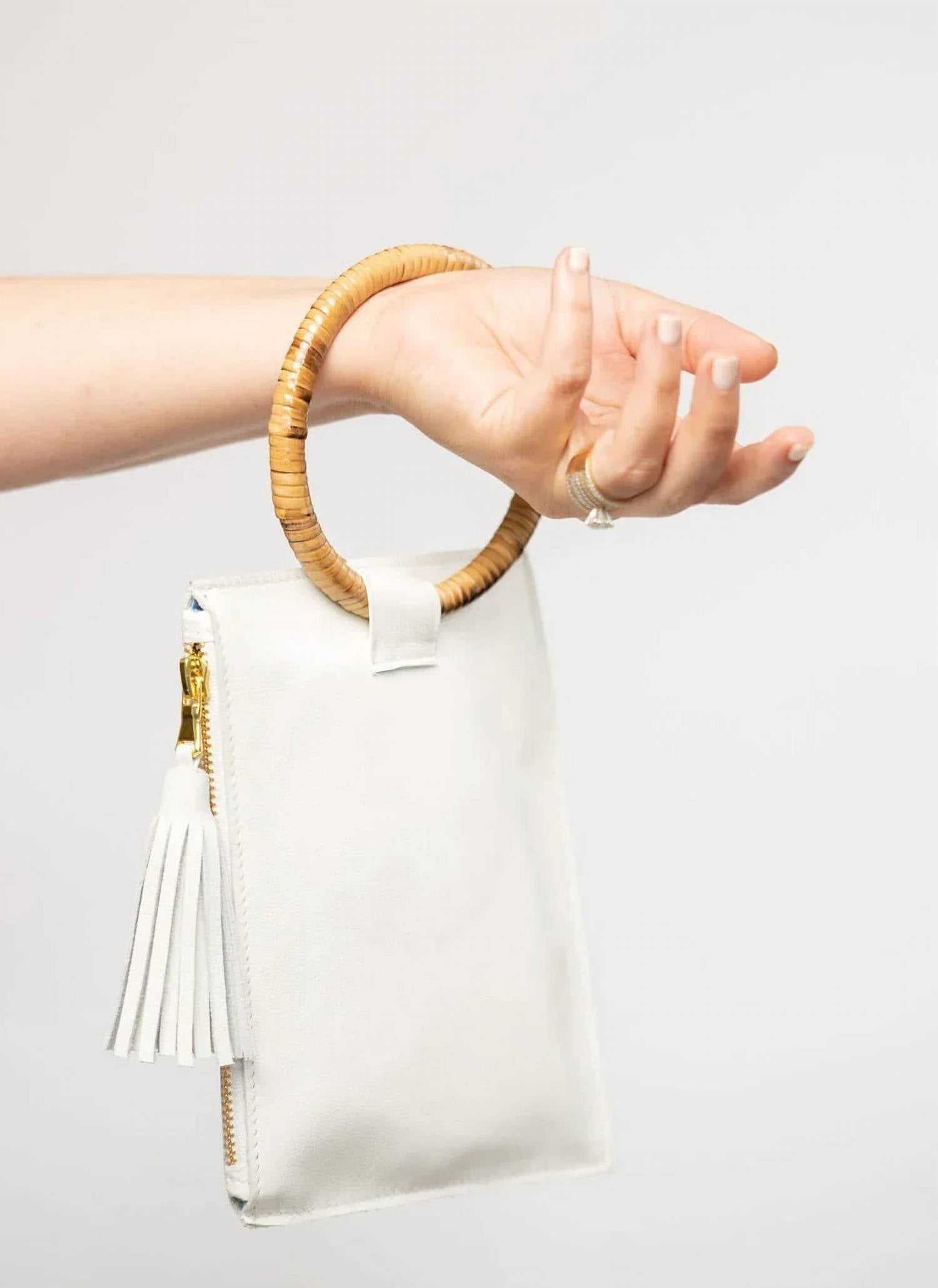 Beau & Ro - Women's Ring Wristlet