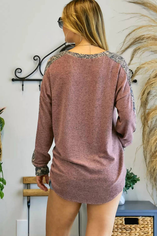 Adora - V Neck Paisley Print Contrast Top Plus