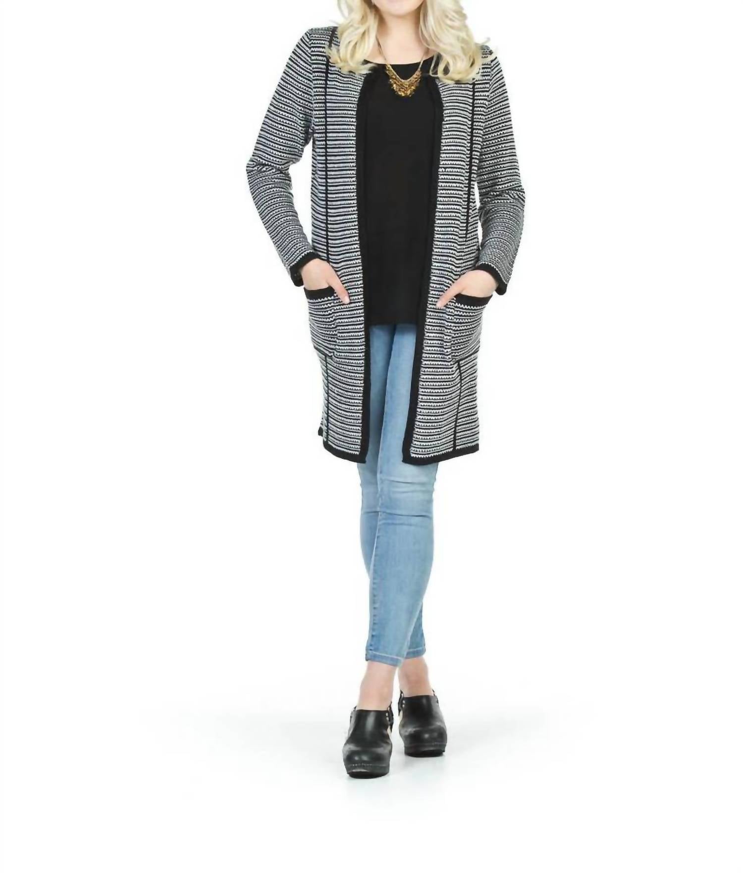 Papillon - Textured Feel Structured Cardigan