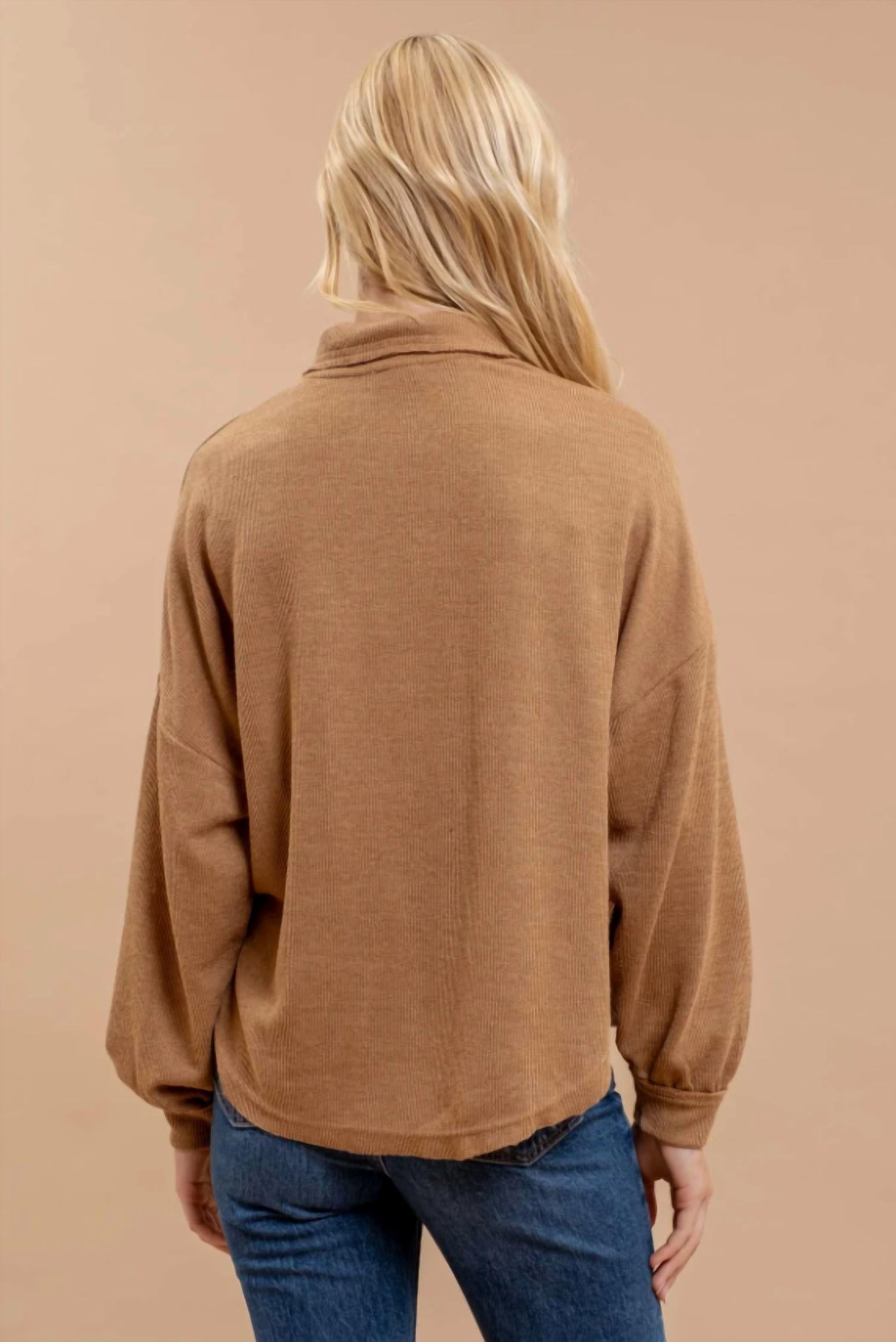 Blu Pepper - Collared Raw Edge Knit Top