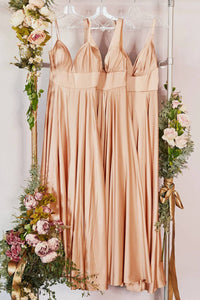 Cinderella Divine - Satin V-neck Dress With Slit