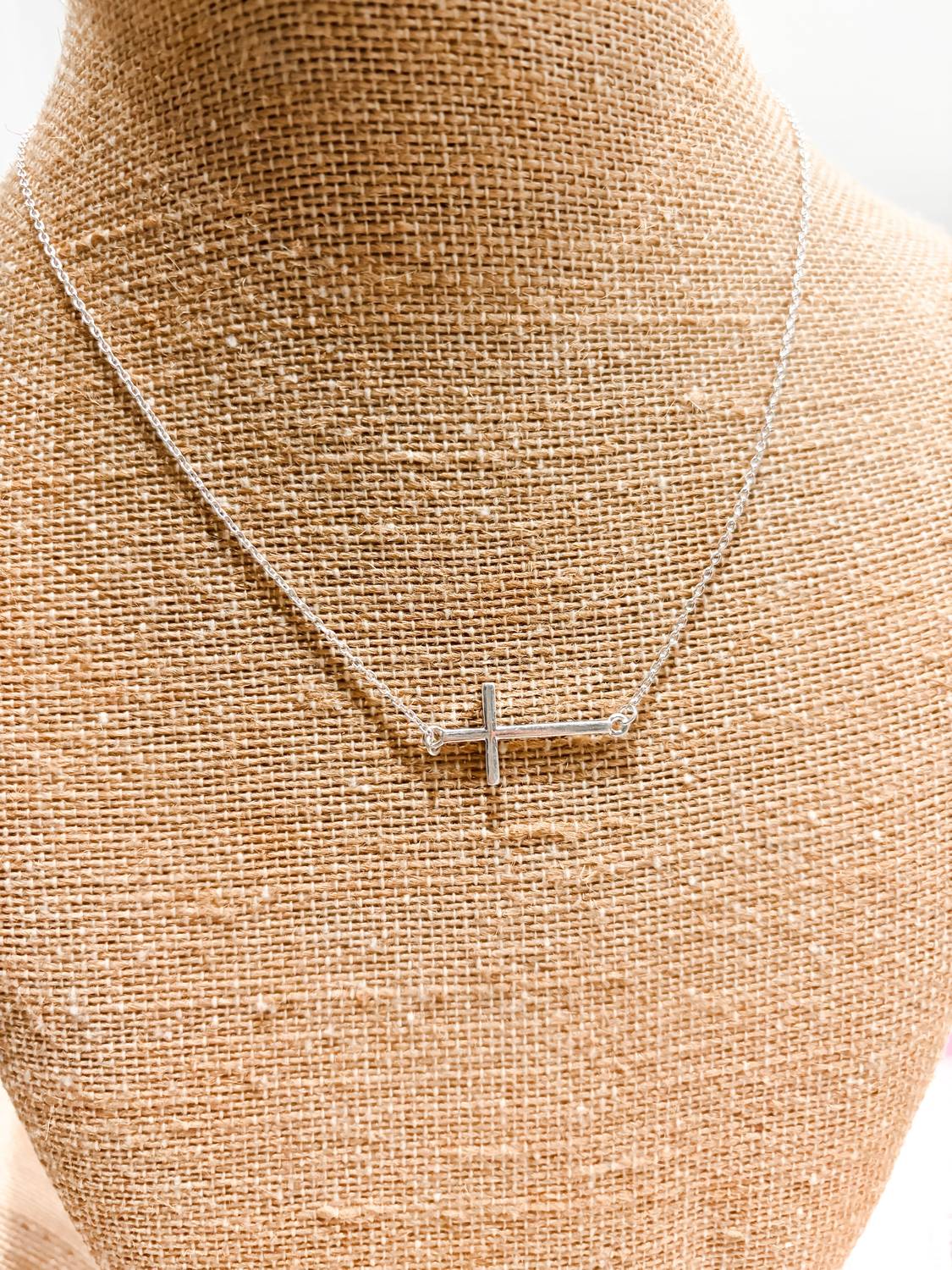 White Label - Women's Tiny Cross Necklace