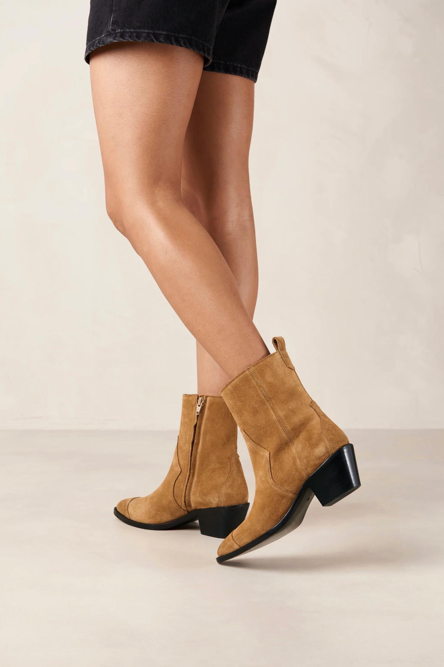 Alohas - Women Austin Suede Leather Ankle Boots