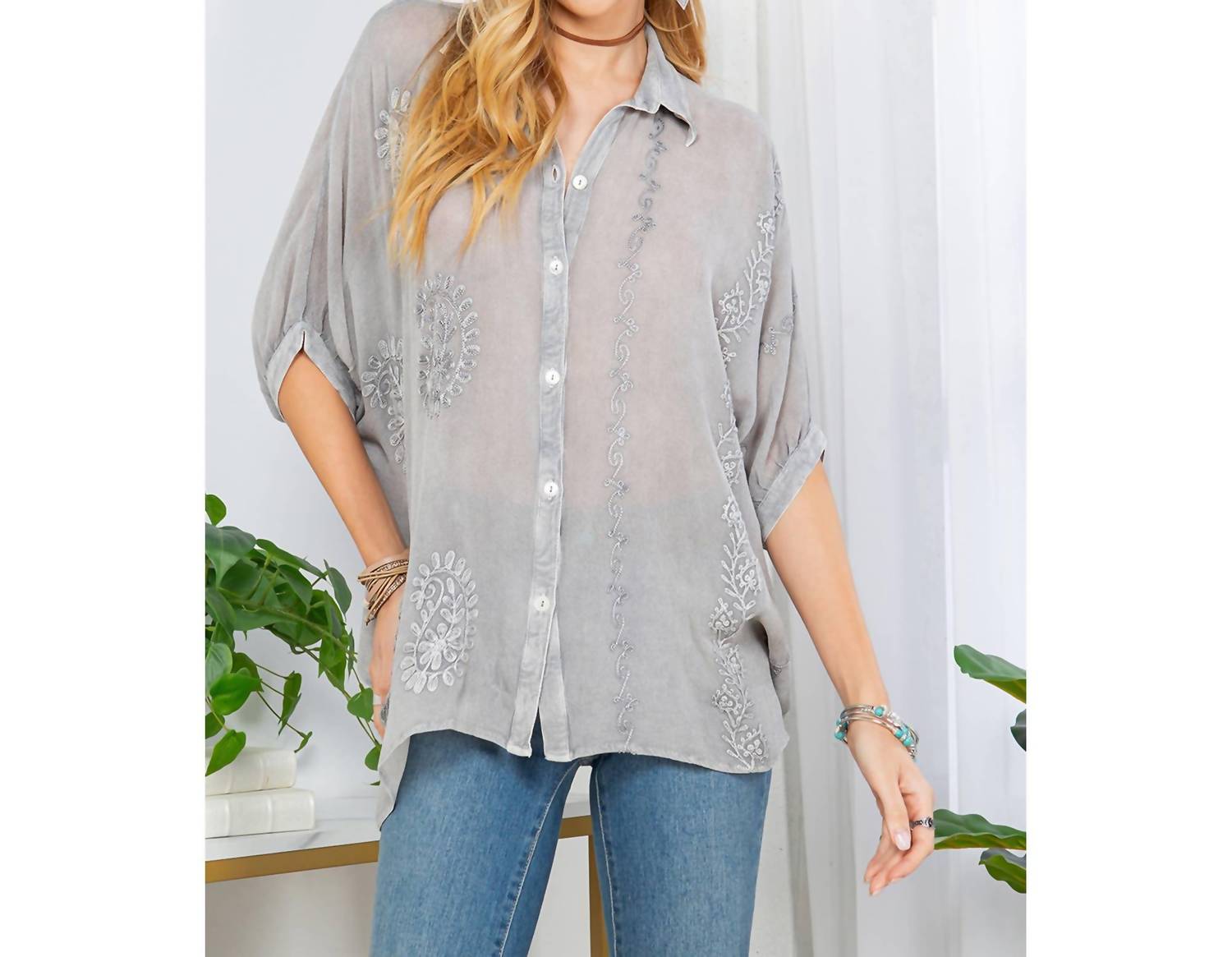 Young Threads - Kimono-inspired Dolman Sleeve Western Blouse
