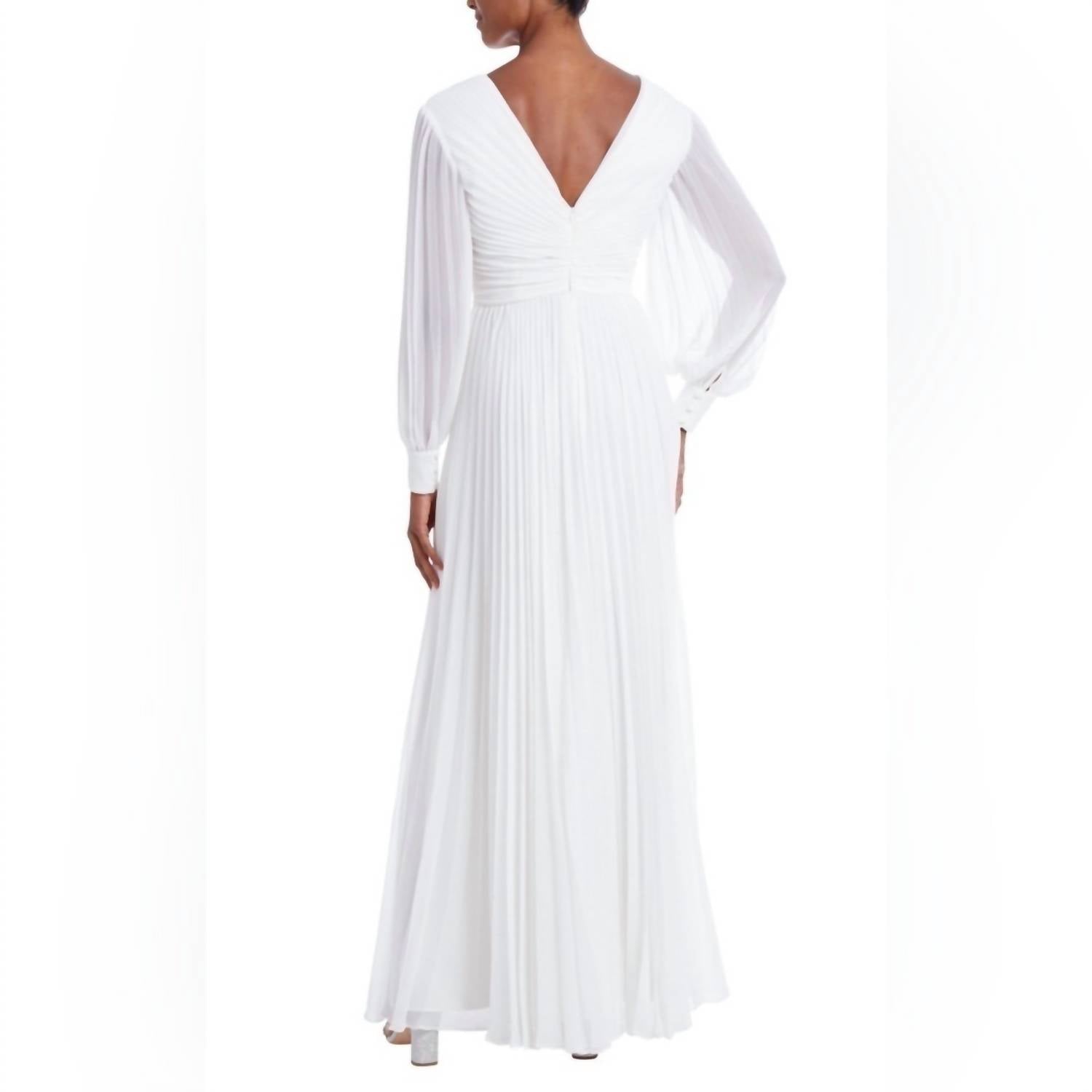 Badgley Mischka - Pleated Long Sleeve V Neck Gown