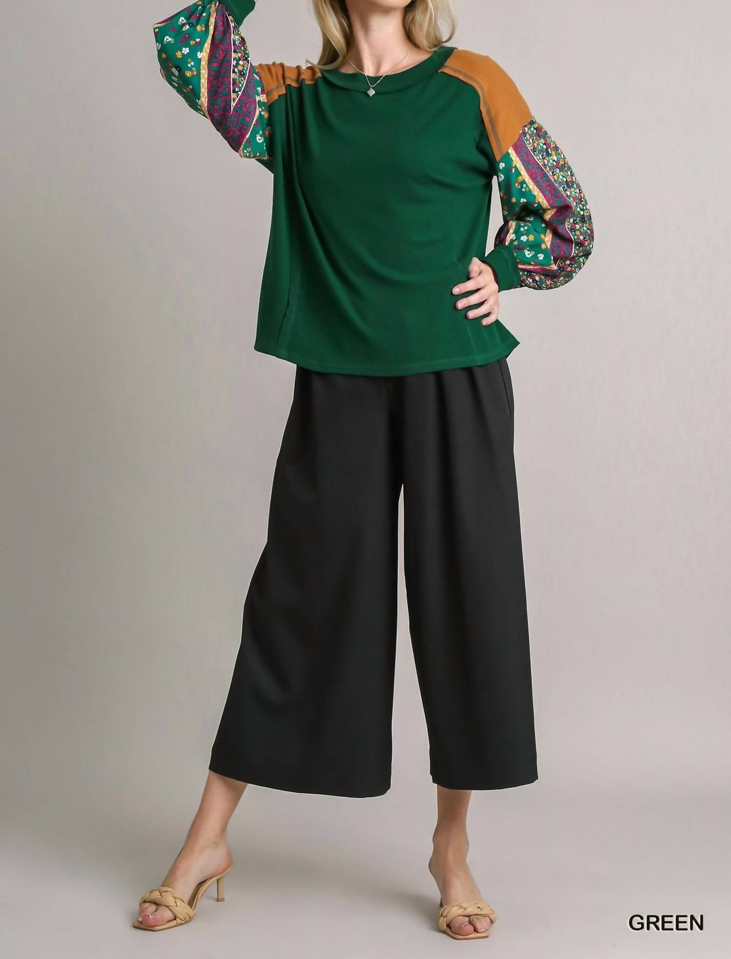 Umgee - Colorblock Contrast Knit With Printed Sleeves Top