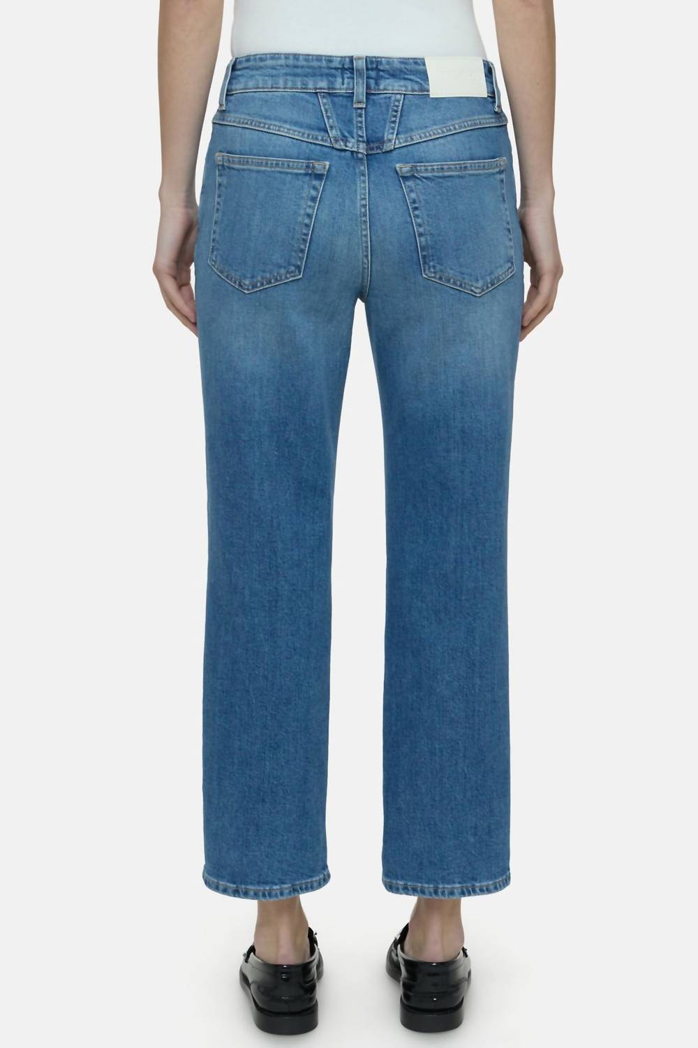 Closed - Milo Jean