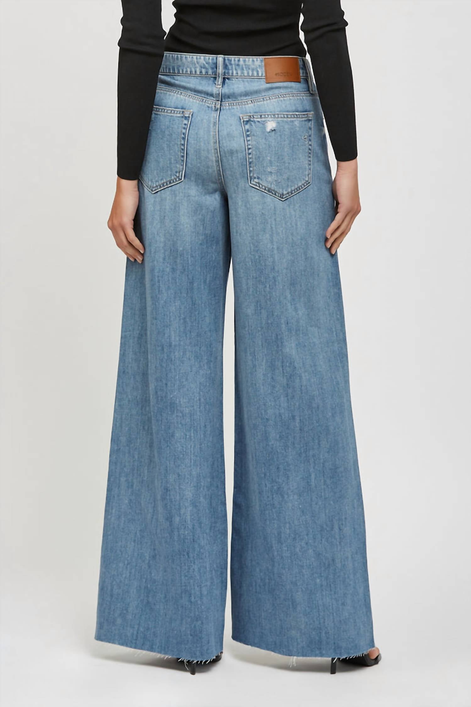 Hidden - 33" Inseam Nori High Rise Wide Leg Jean