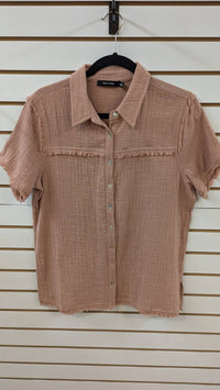 Doe and Rae Women's Short Sleeve Frayed Button Down Shirt in dusty rose - women's shirt - detail view