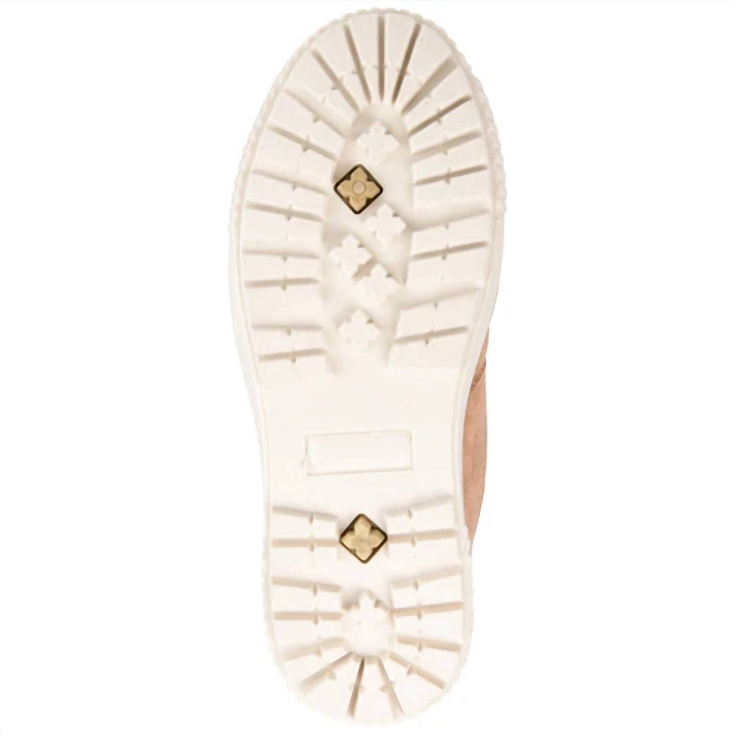 Journee Collection - Jezzy Bootie