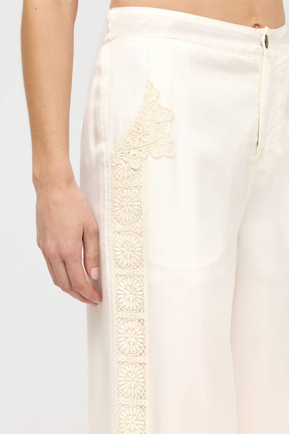 Johnny Was - LAUCHLEN PATCHED PANT