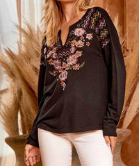 Andree By Unit - Embroidered Split Neck Top