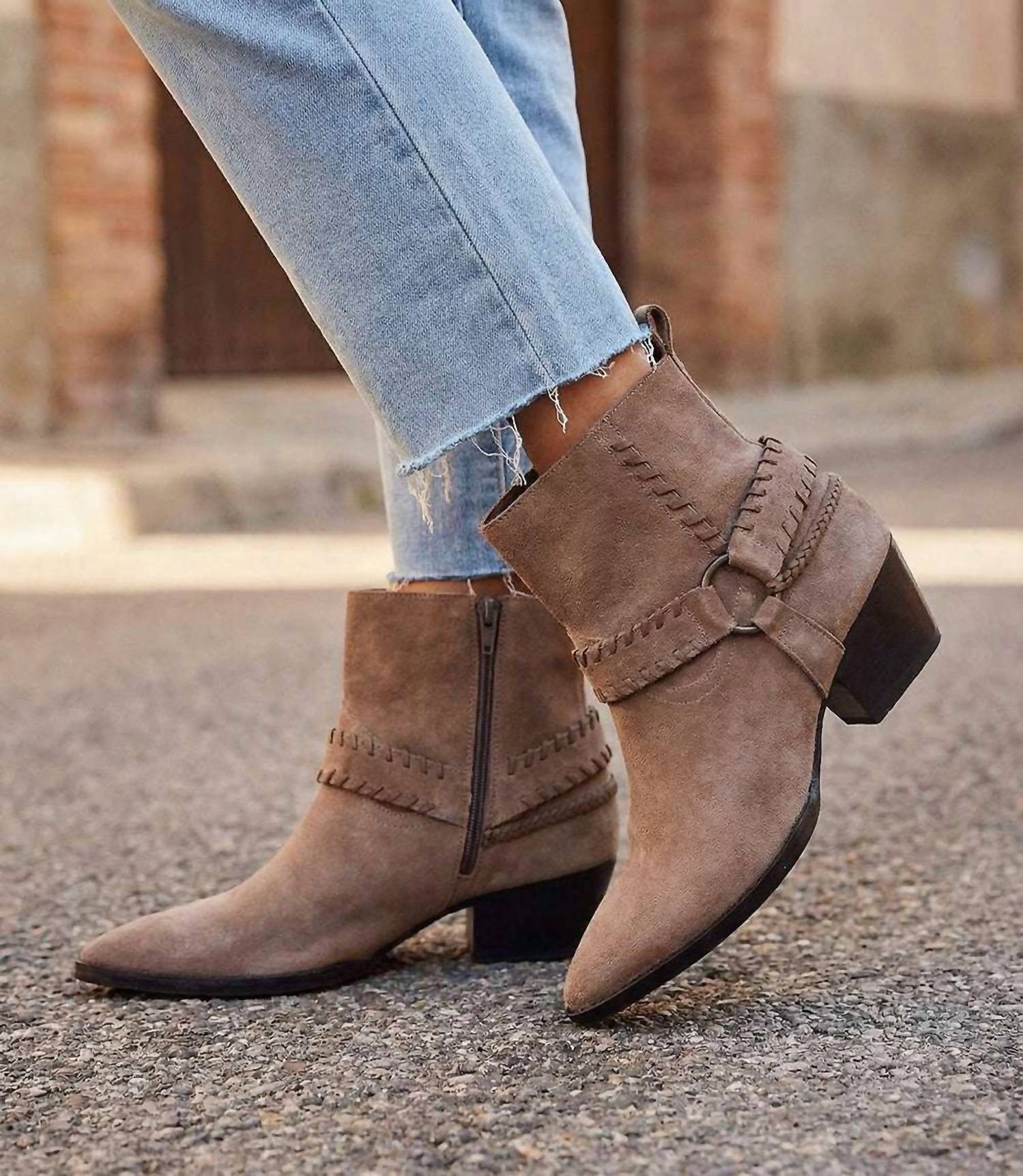 Seychelles - Women's Easy Peasy Western Booties