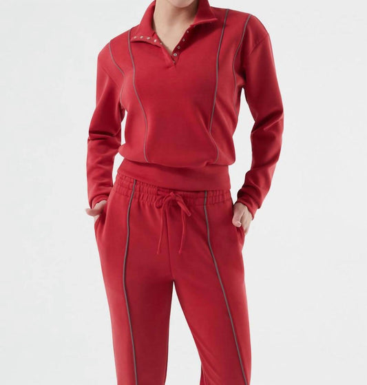 Nux - Sleek Pullover Top