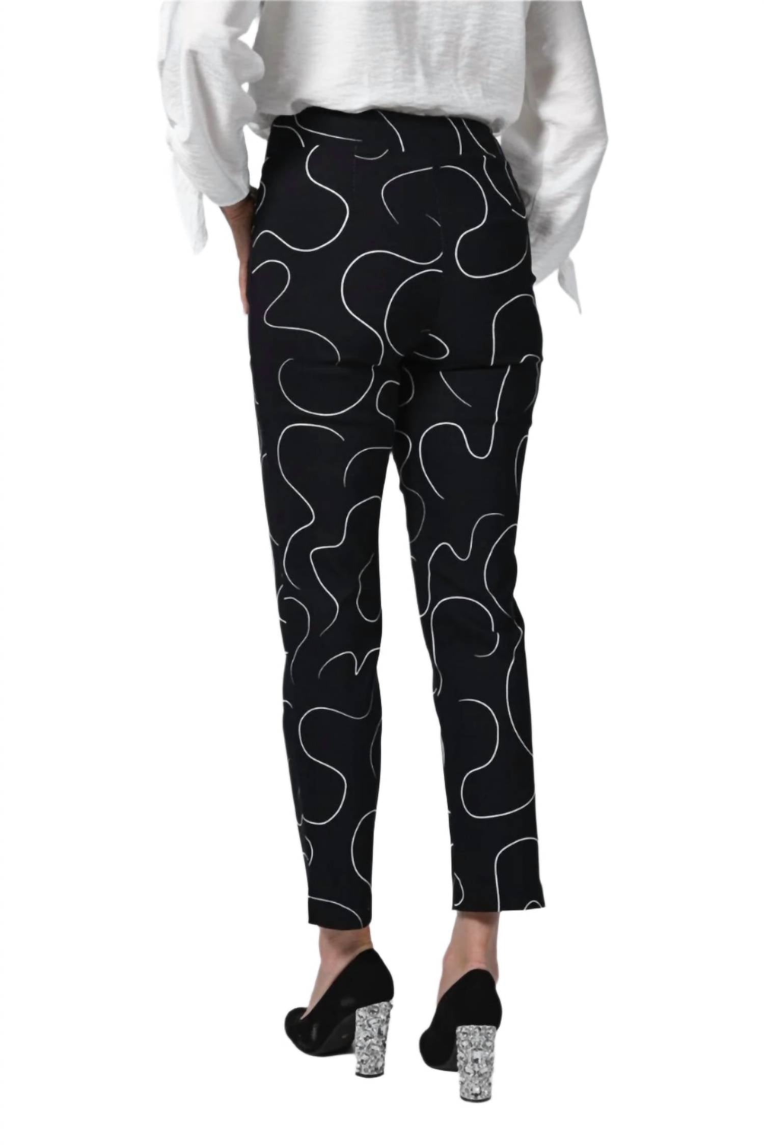 Frank Lyman - Pull On Ankle Pants