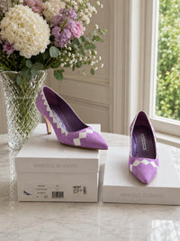 Manolo Blahnik - Women's Sorpasso Pumps