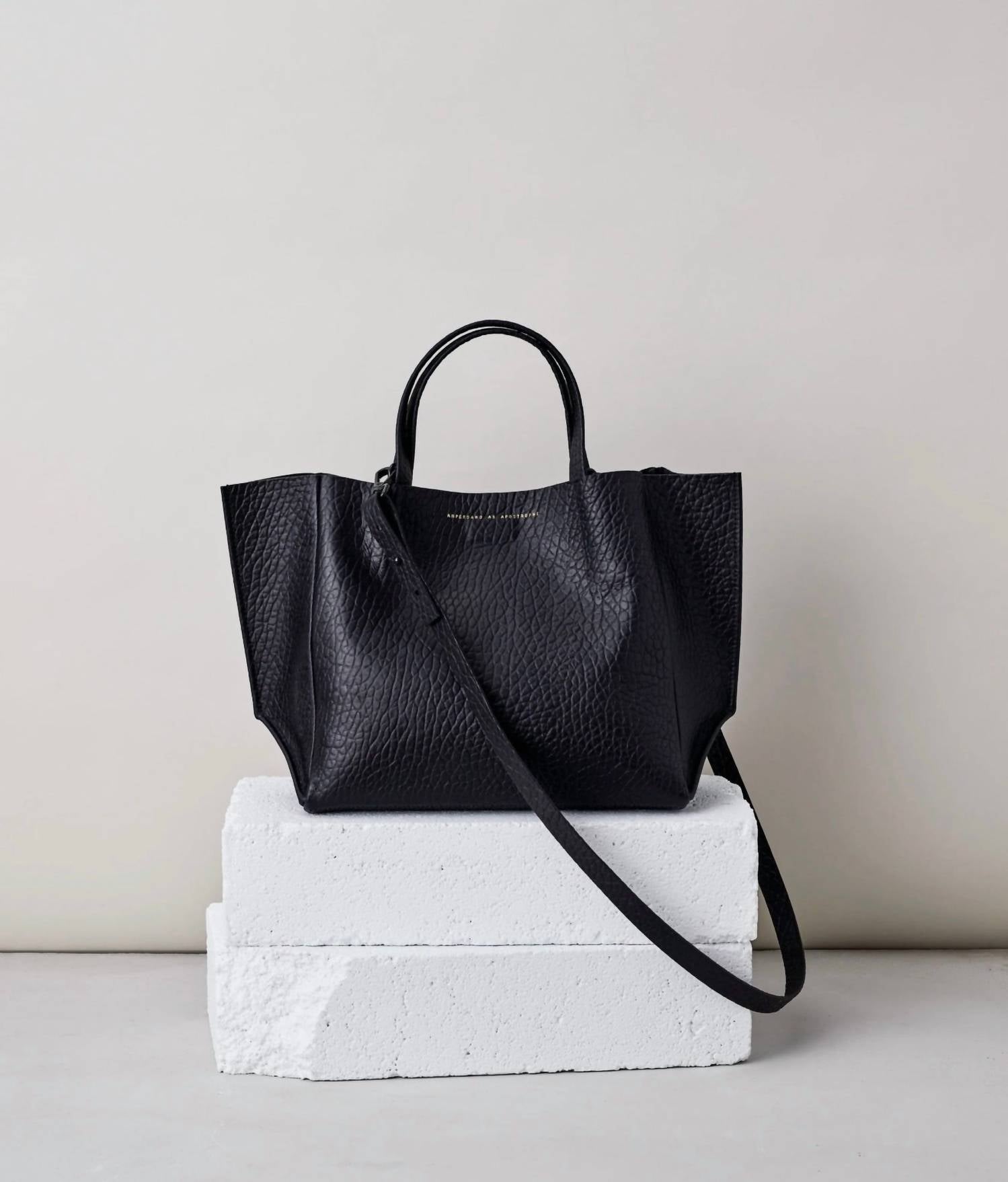 Ampersand As Apostrophe - Women's Half Tote Bag