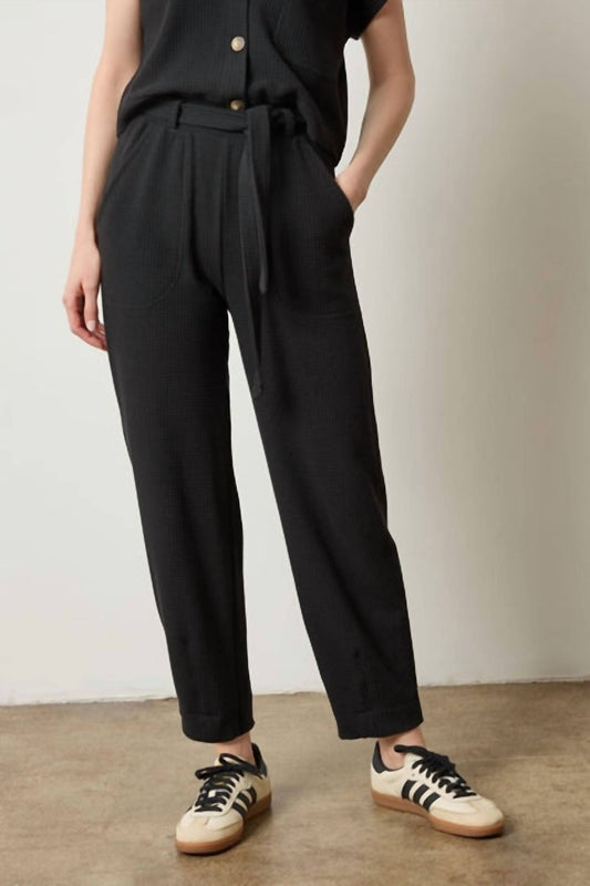Lilla P - Textured Belted Sweatpants