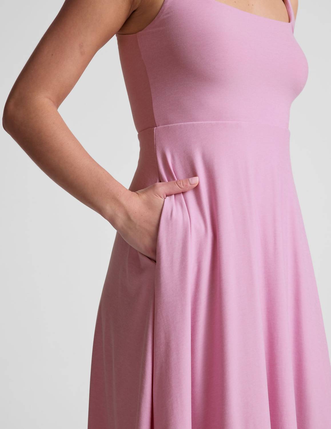Beyond Yoga - Featherweight At The Ready Square Neck Midi Dress