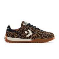Converse Unisex - Run Star Ox Trainer Sneaker in sand dune black egret - sneaker - detail view