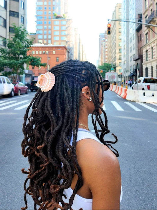 Solar Eclipse - Women's Seashell Claw Clip