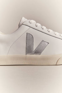 Veja - Women's Esplar Leather Sneaker